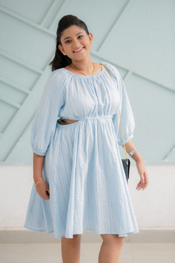 Hip Open Dress - Image 2