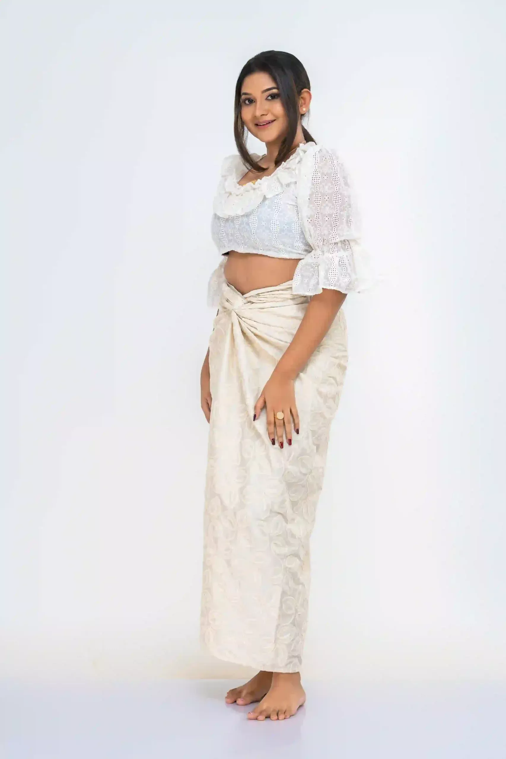 Kumari Outfit - Image 3
