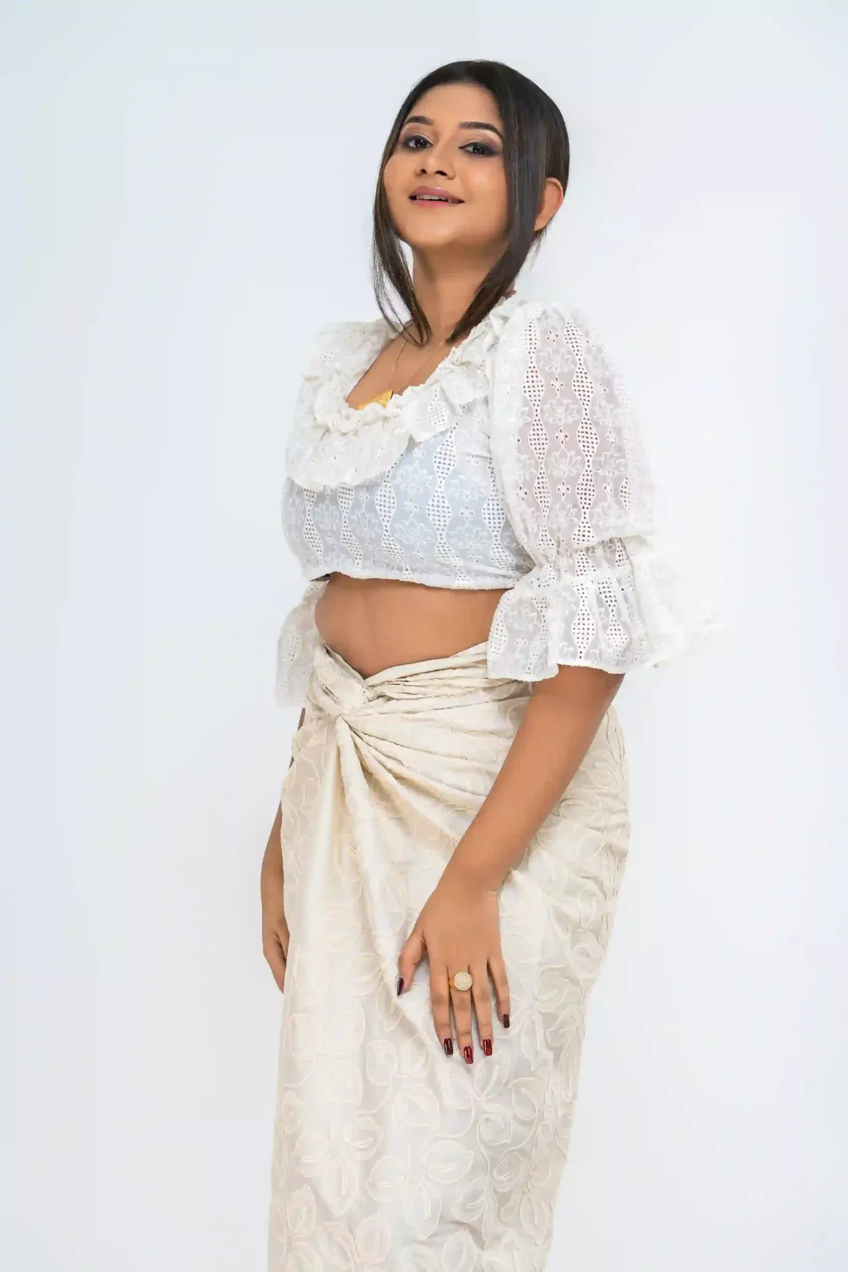 Kumari Outfit - Image 4