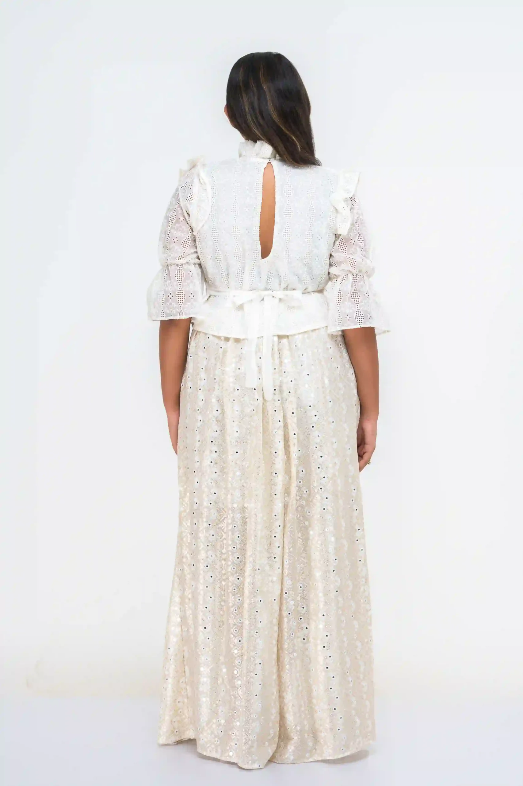 Bisau Outfit - Image 15