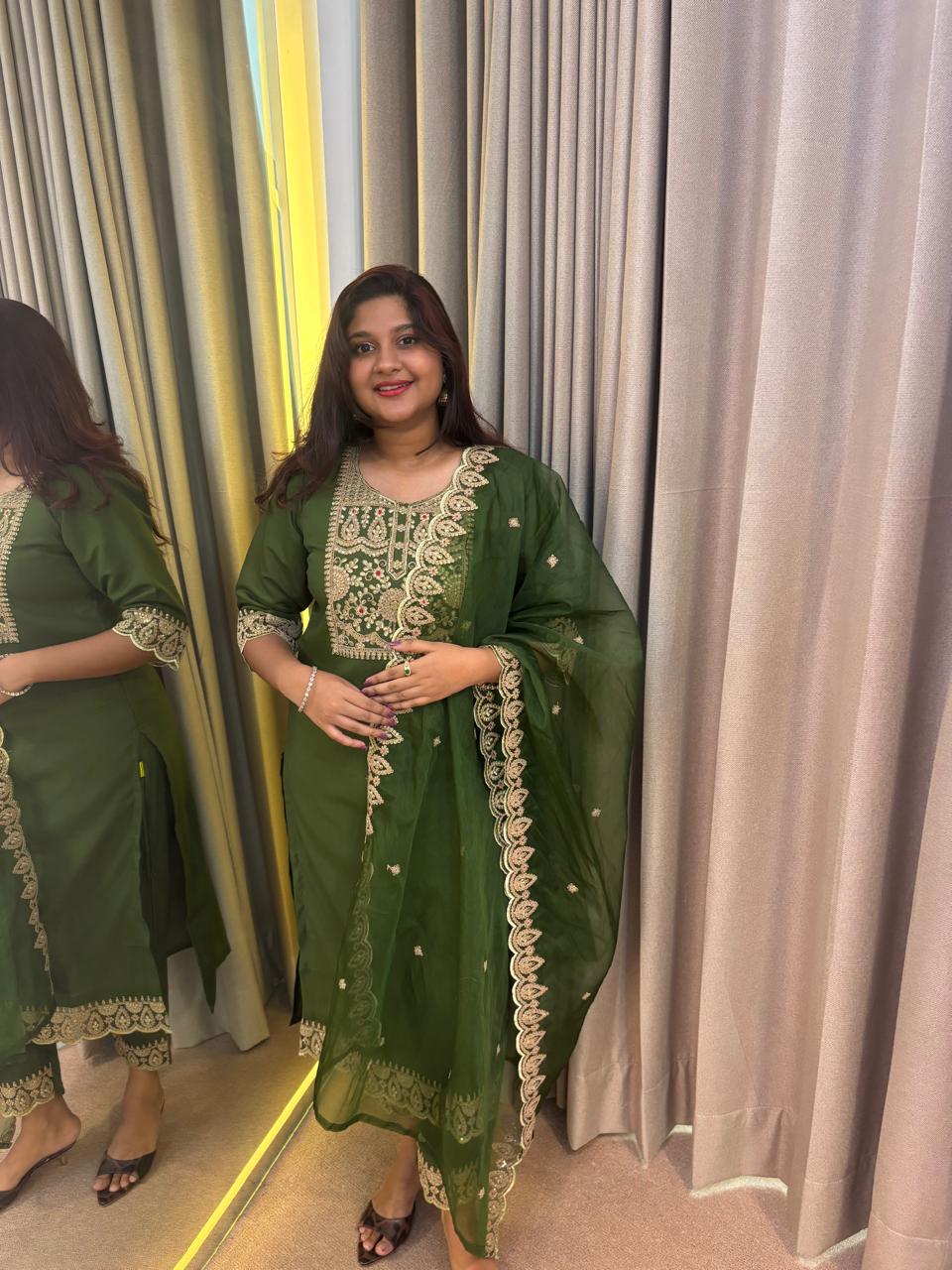 Mehendhi Green Silk Blend Shalwar Kit